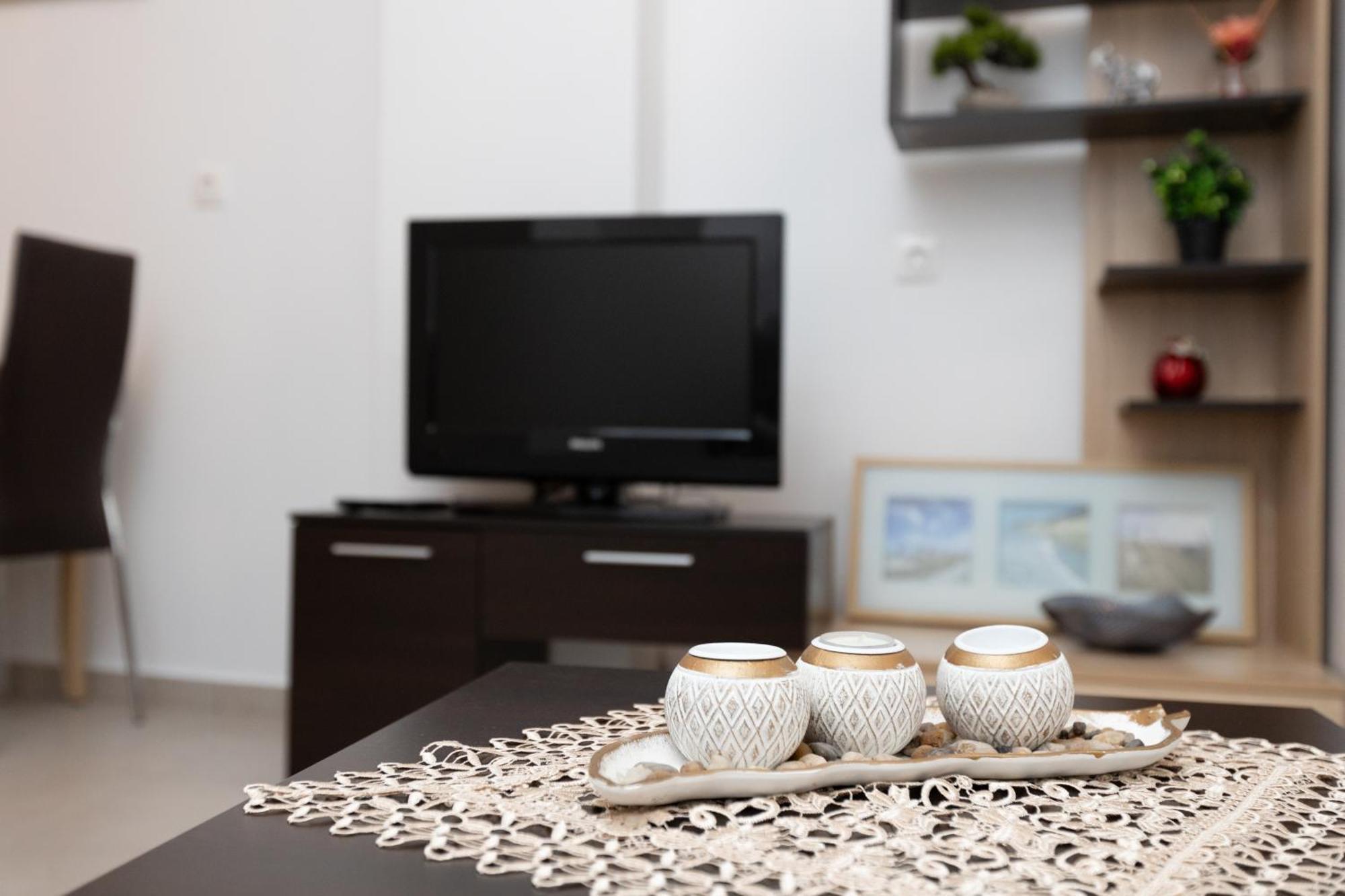 Le Alex Appartement Thessaloniki Buitenkant foto